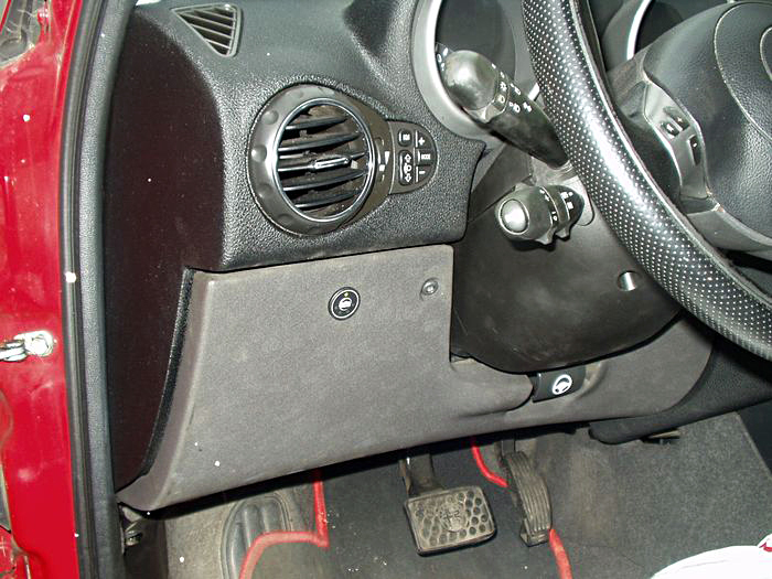 przełącznik gazowy w Alfa Romeo 147 po instalacji LPG