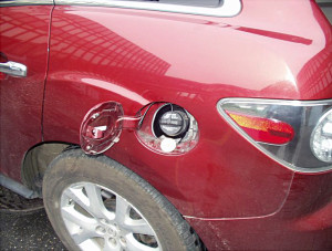 Mazda CX7 na gaz - jak wygląda wlew paliwa