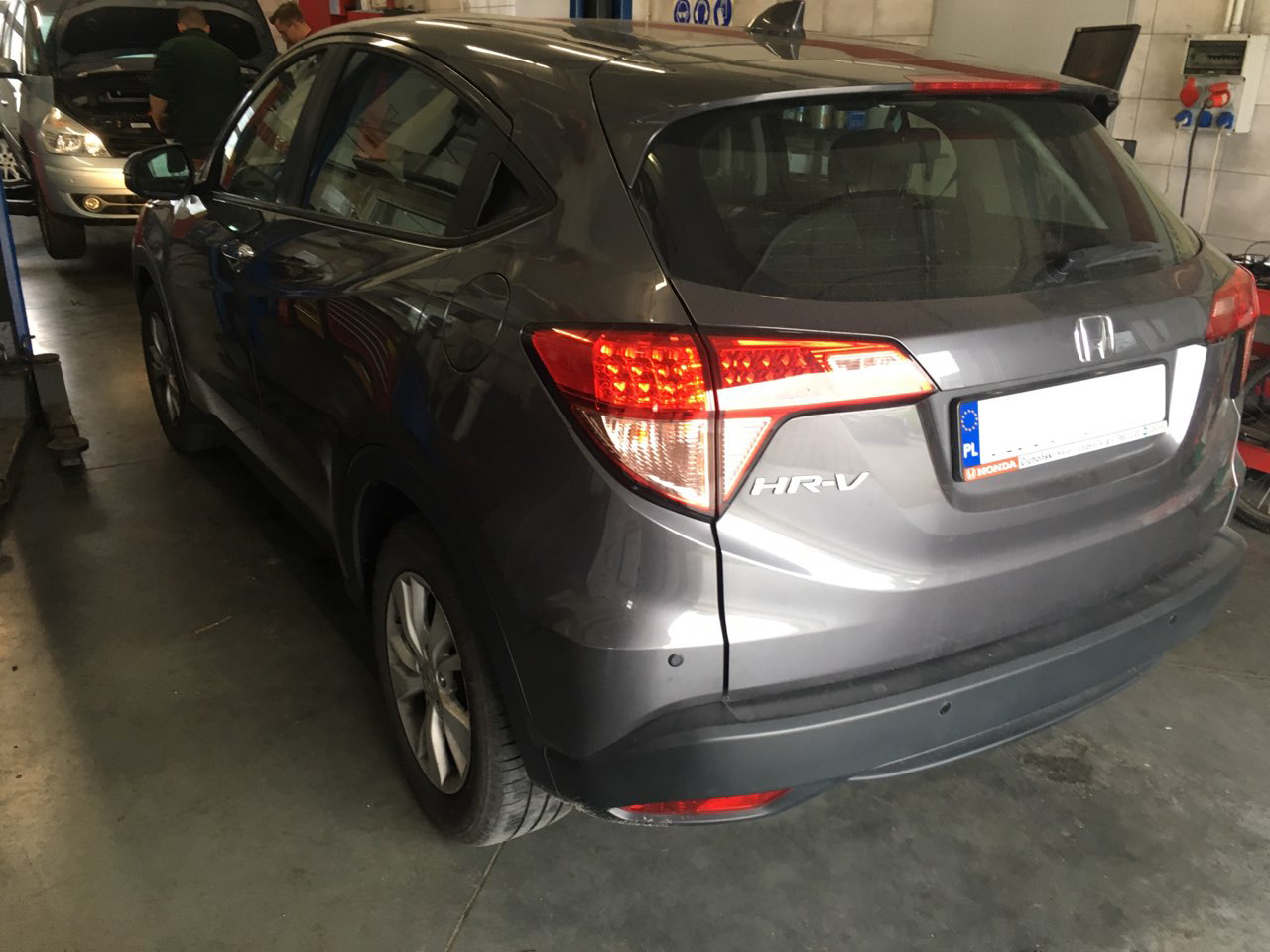 Honda HRV 2018 rok tył instalacja gazowa