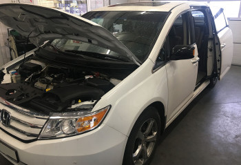 Honda Odyssey silnik z instalacją gazową