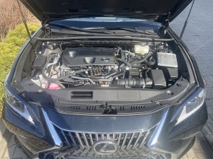 Wtryski gazu LPG w samochodzie Lexus ES300h, instalacja gazowa BRC