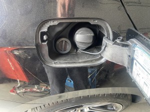 Skoda Superb wlew gazu